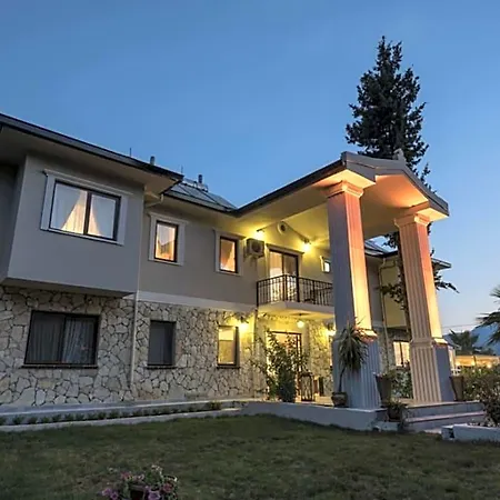 Otto Palace Boutique 3*