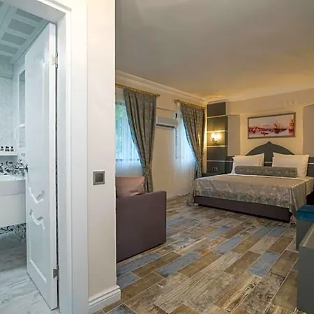 Otto Palace Boutique 3*